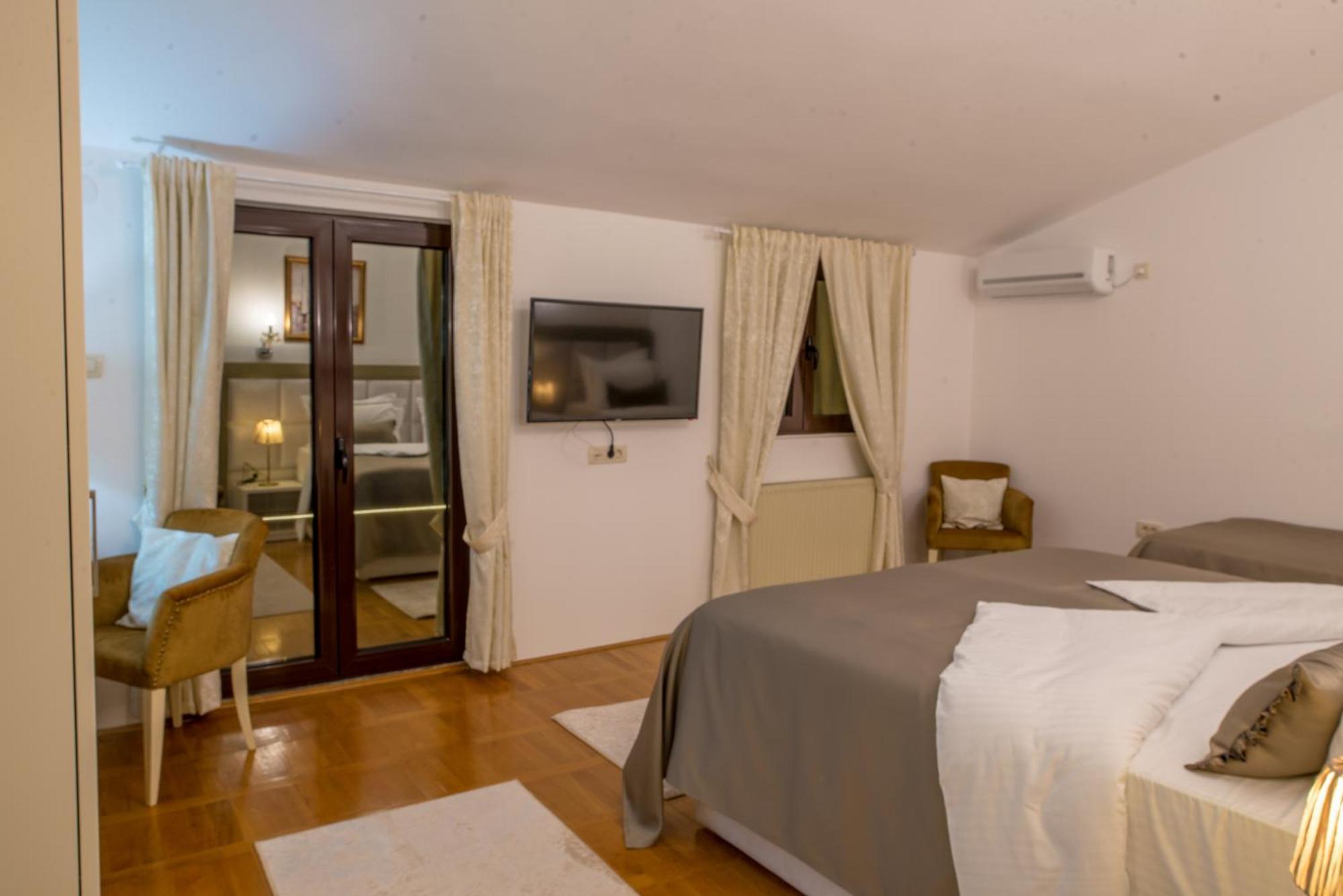 Villa Danigo Budva Phòng bức ảnh