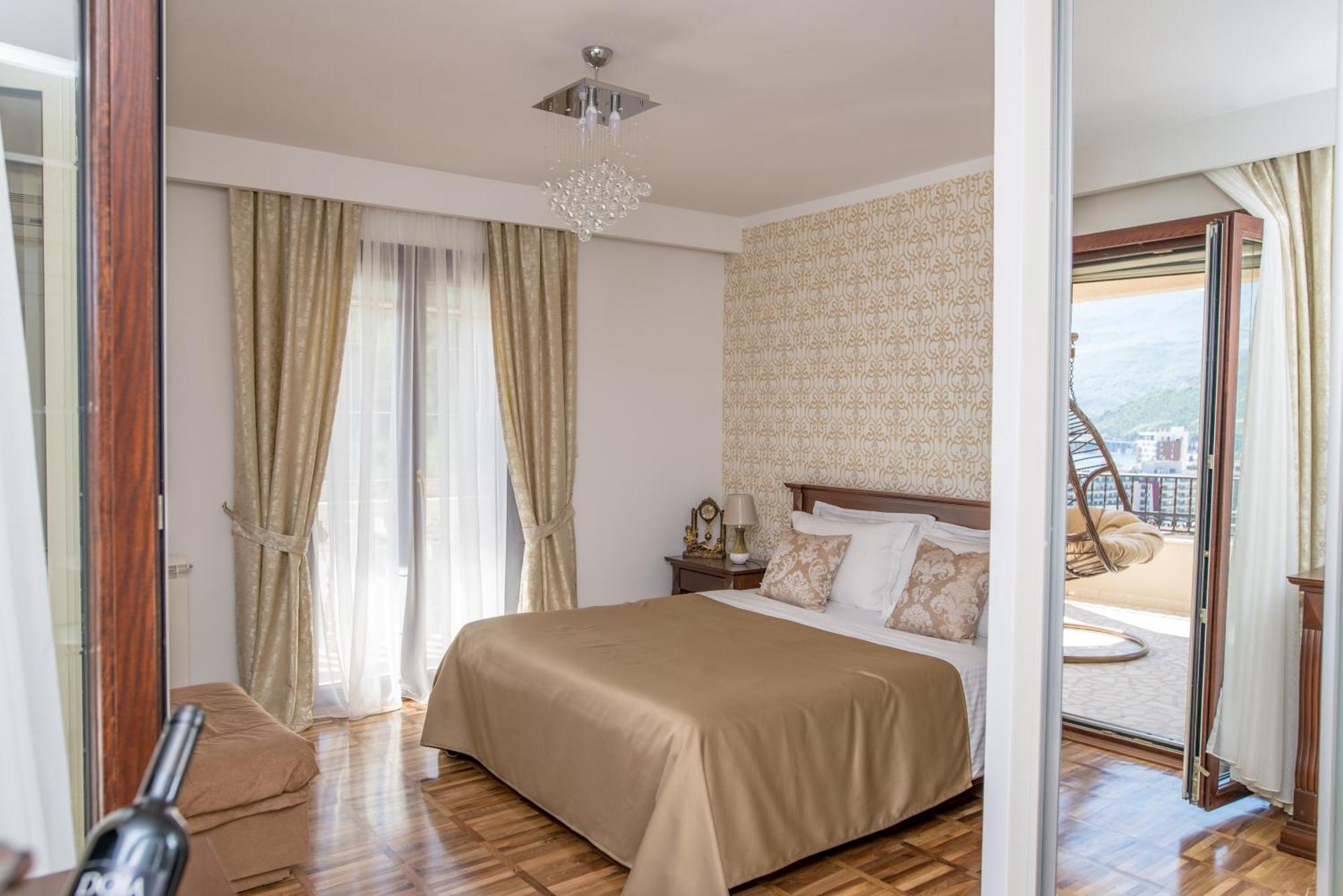 Villa Danigo Budva Phòng bức ảnh